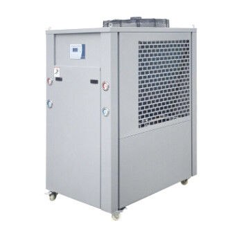 流れの測定を用いる300KW ±1℃の冷却剤の調節機械